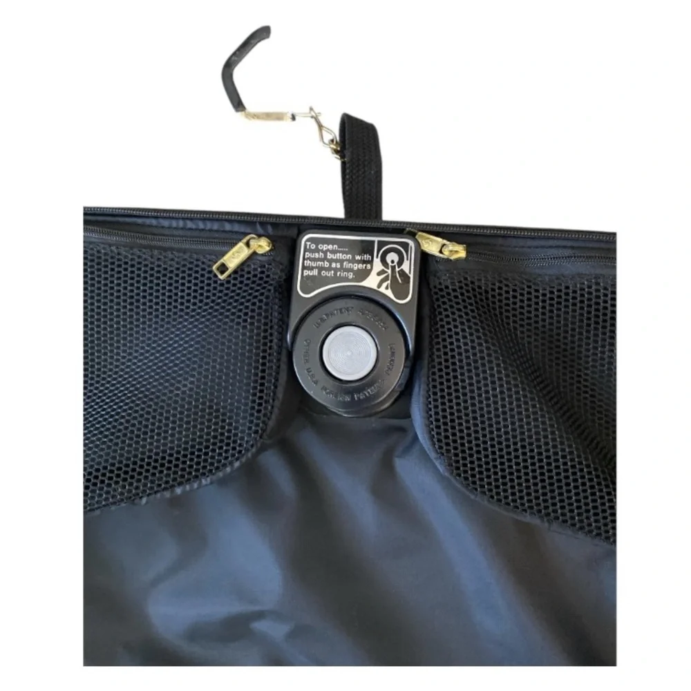 Vintage Samsonite‎ Acclaim Garment Bag Black Zip Strap, No wheels